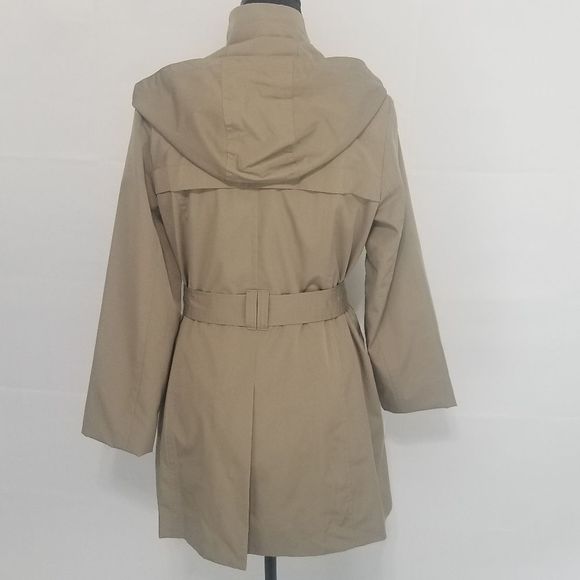 Women's TOWER by London Fog Hooded Lightweight Rain Jacket.  Size M. #282 - Picture 5 of 13